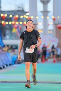 BIB: 5368
                            <button type="button" onclick="openModal(21766872)" class="btn btn-primary btn-sm float-right btn-popup" data-toggle="modal" data-target=".modal-high-quality">
                        <i class="fas fa-shopping-cart"></i> Add to Cart
                    </button>
                                            <button type="button" onclick="isThisMe(21766872, true)" class="btn btn-success btn-sm float-right btn-popup btn-isme hidden" data-toggle="tooltip" data-placement="bottom" title="นี่คือรูปของคุณใช่ไหม คลิกที่นี่เพื่อเอาเข้าอัลบั้ม">
                        <i class="fas fa-plus"></i> Add to album
                    </button>
                    <button type="button" onclick="isThisMe(21766872, false)" class="btn btn-warning btn-sm float-right btn-popup btn-isnotme hidden">
                        <i class="fas fa-ban"></i> Remove from album
                    </button>